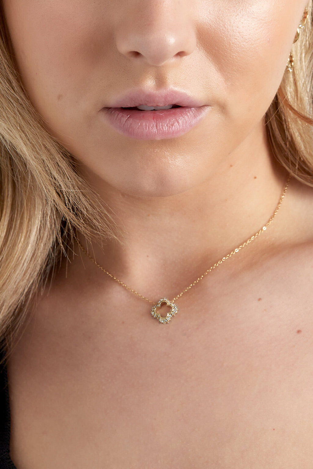 diamond clover necklace