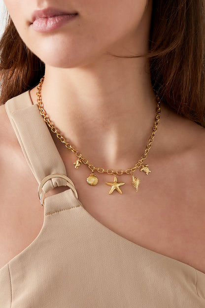 flower necklace