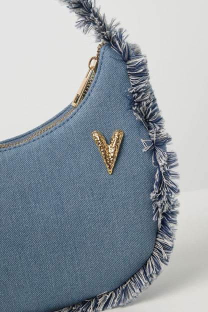 brooch dunked heart