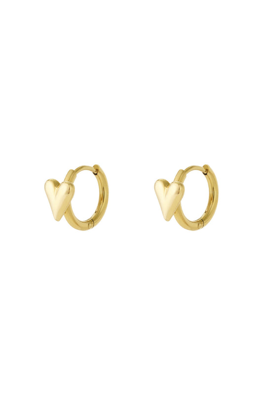 Hoop with mini heart earrings