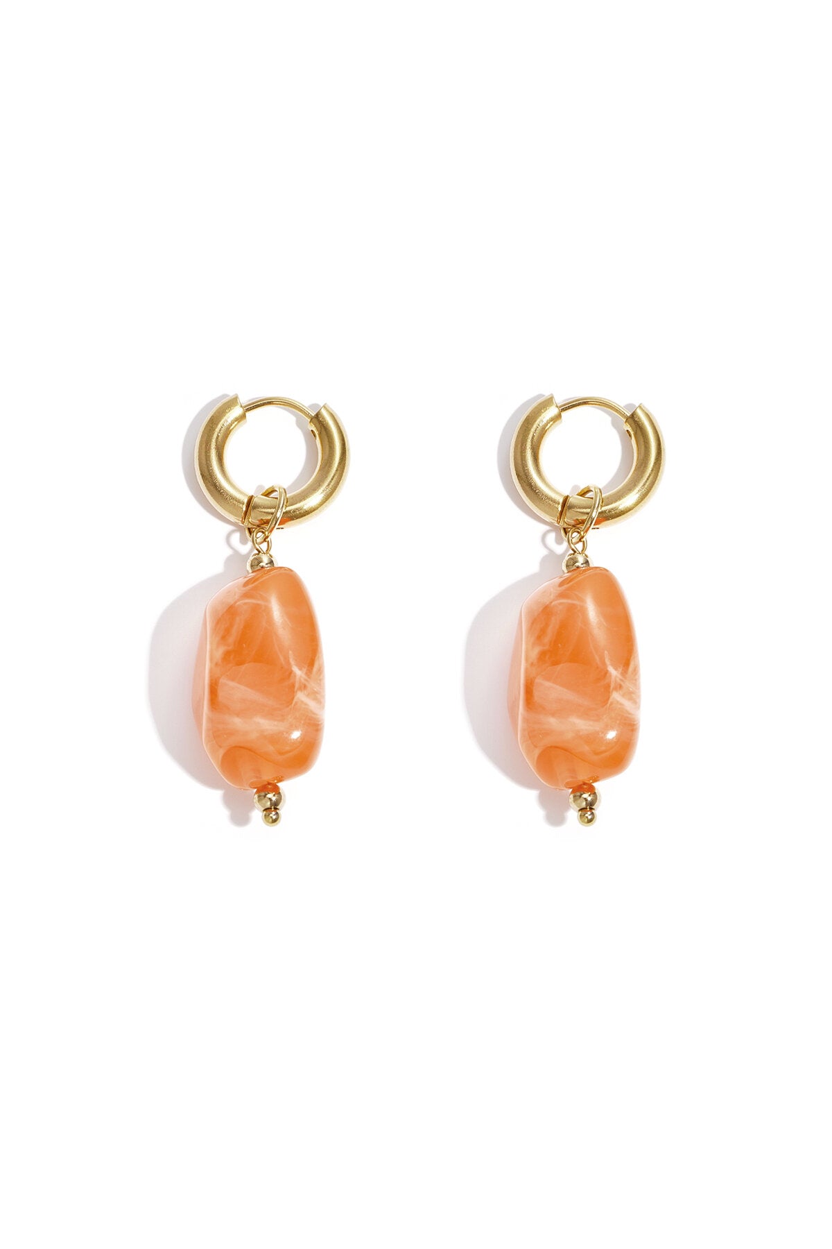 Earrings with organic beads