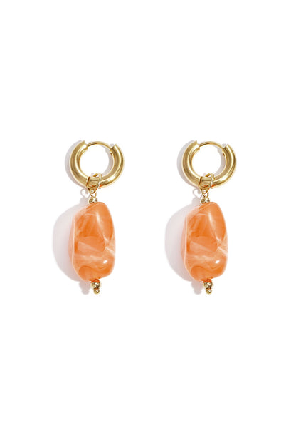Earrings with organic beads