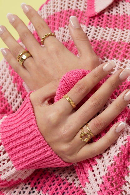Statement ring with beads