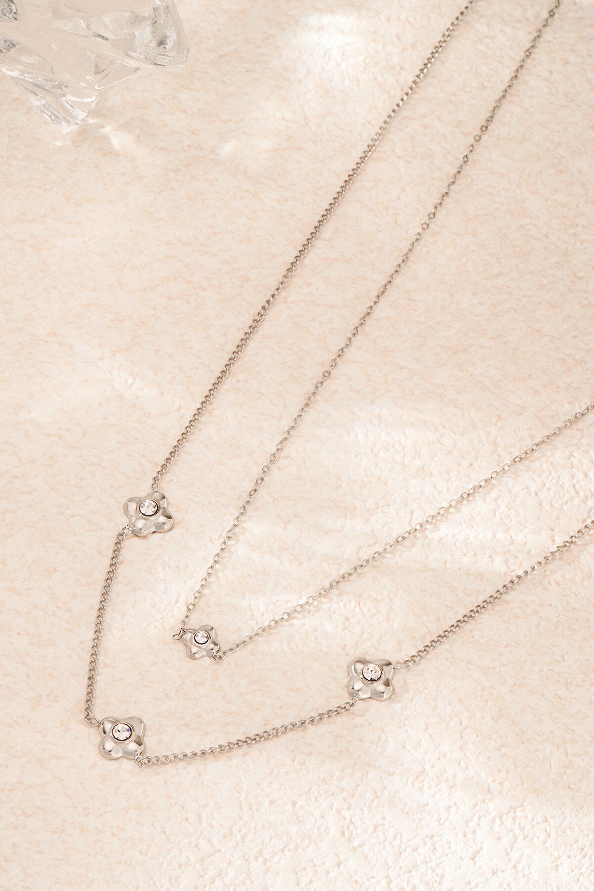 flowery necklace