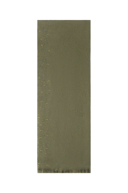 Winter scarf with stones