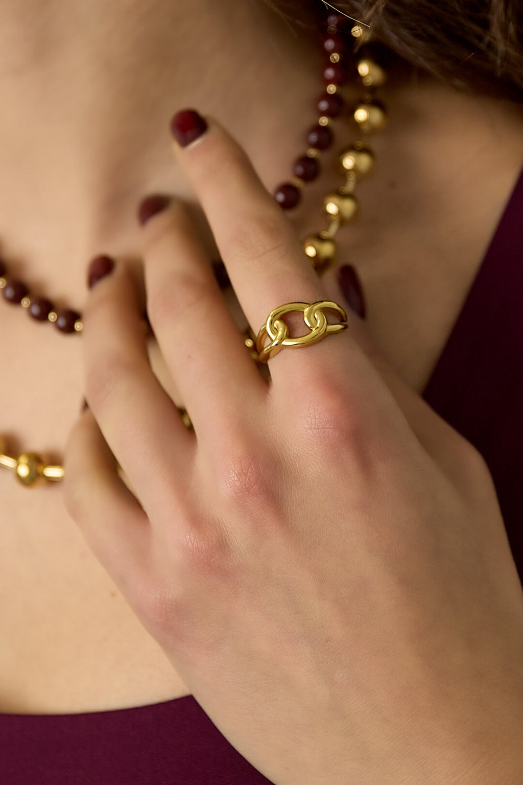 Knot ring