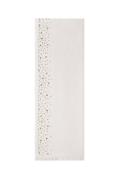 Winter scarf with stones