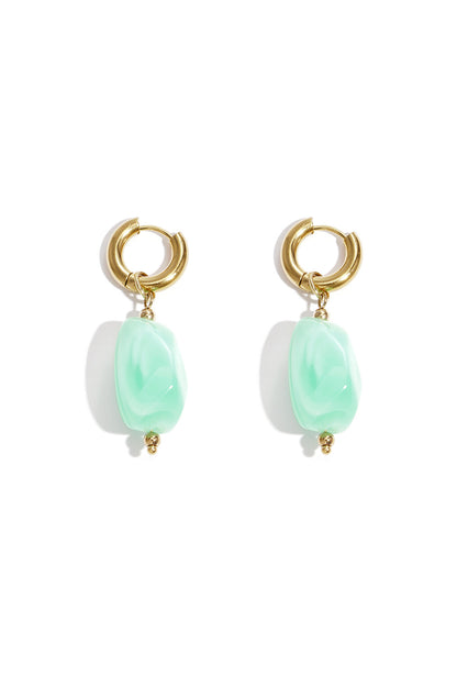 Earrings with organic beads