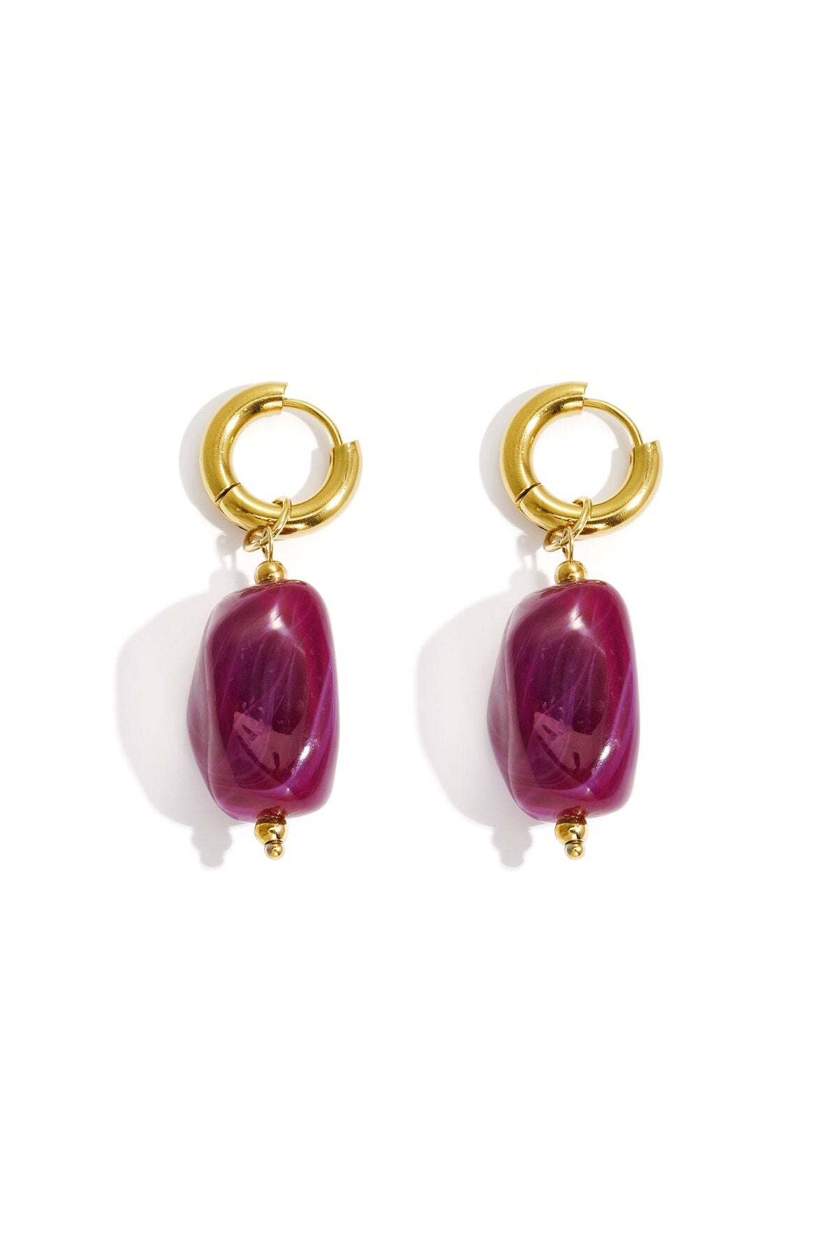 Earrings with organic beads