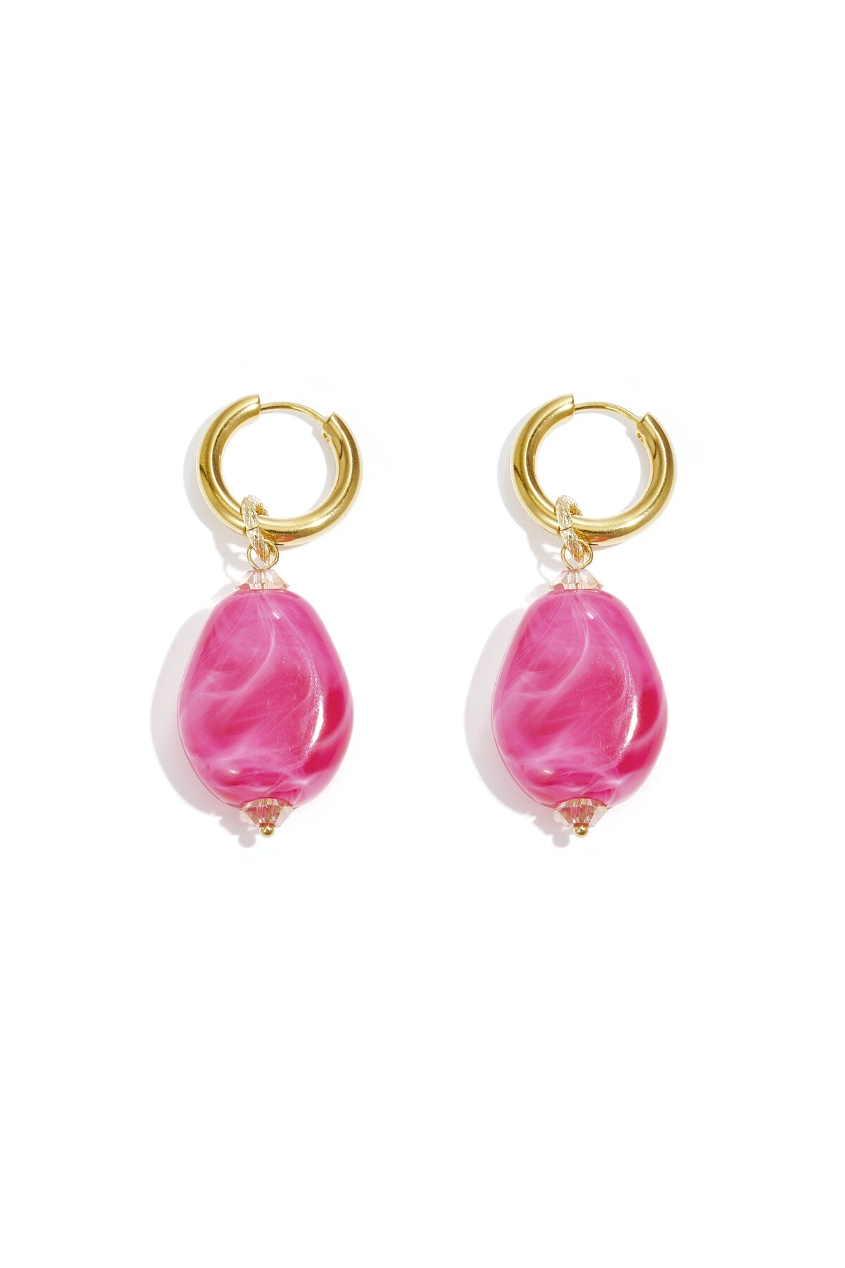 Earrings with asymmetrical bead