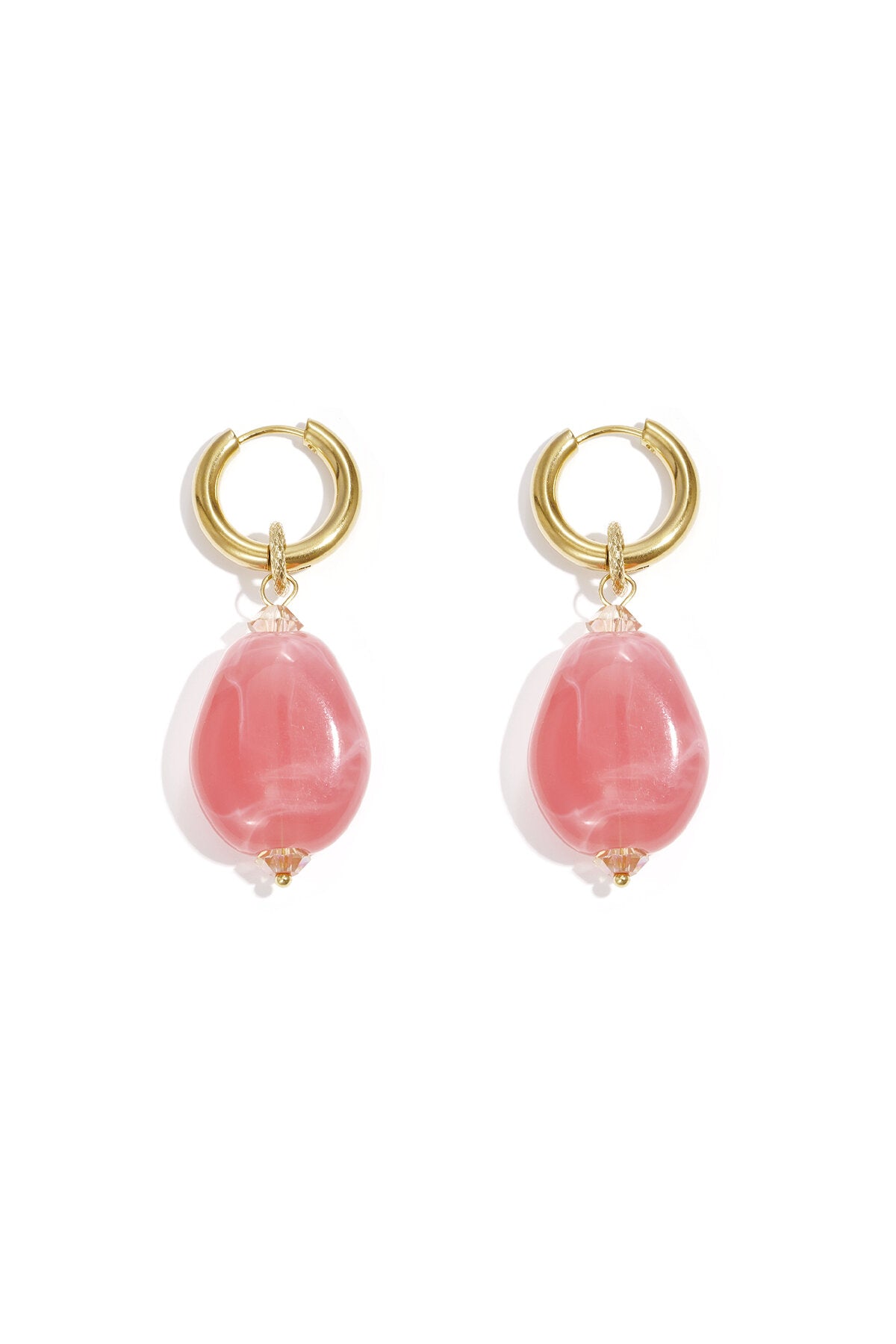 Earrings with asymmetrical bead