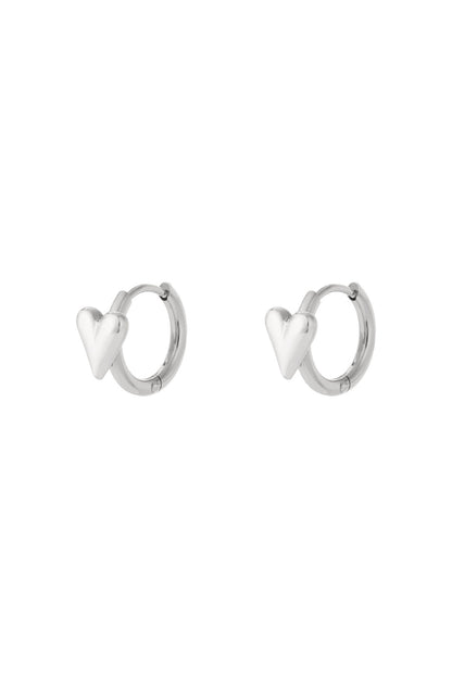 Hoop with mini heart earrings