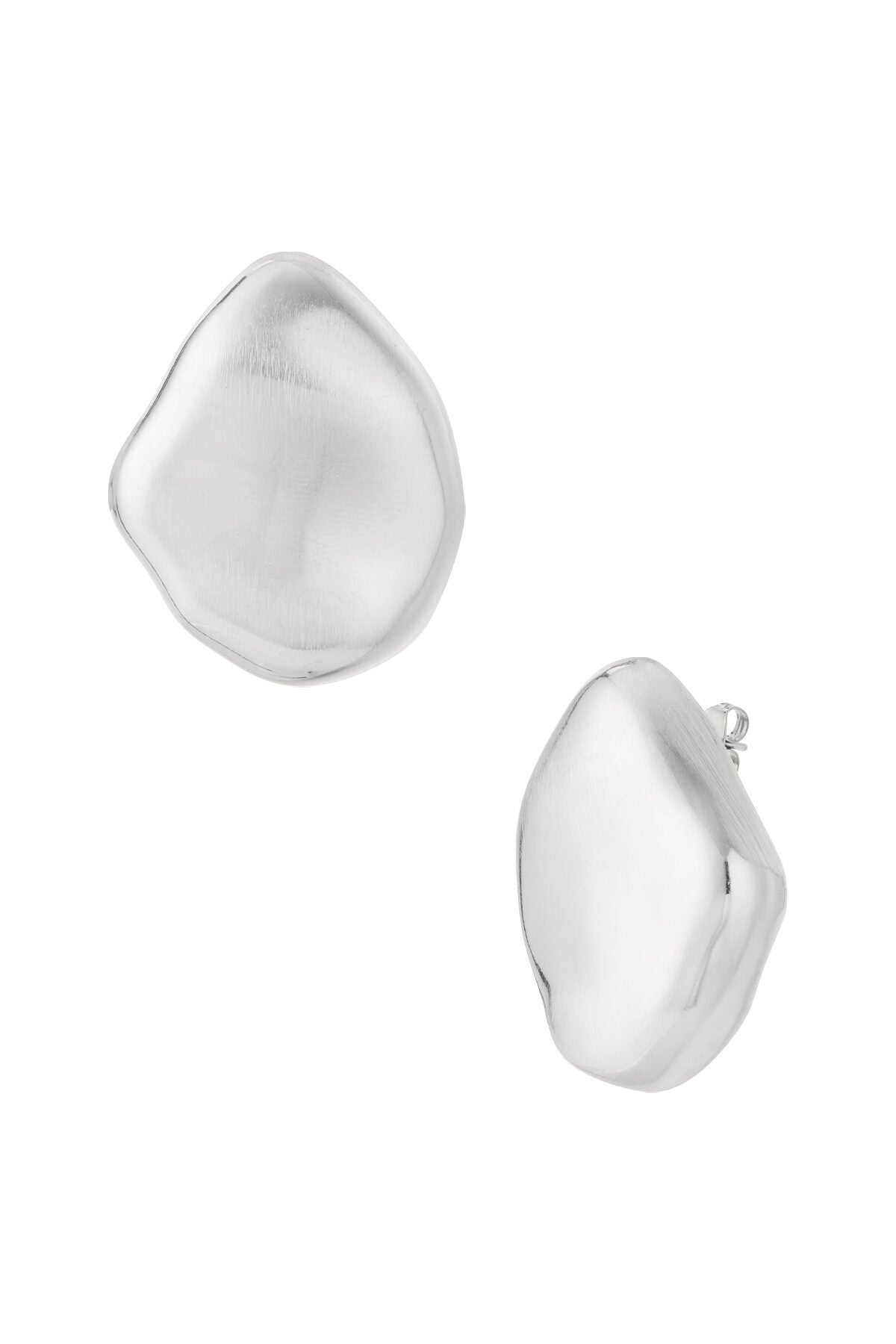 Essence earrings