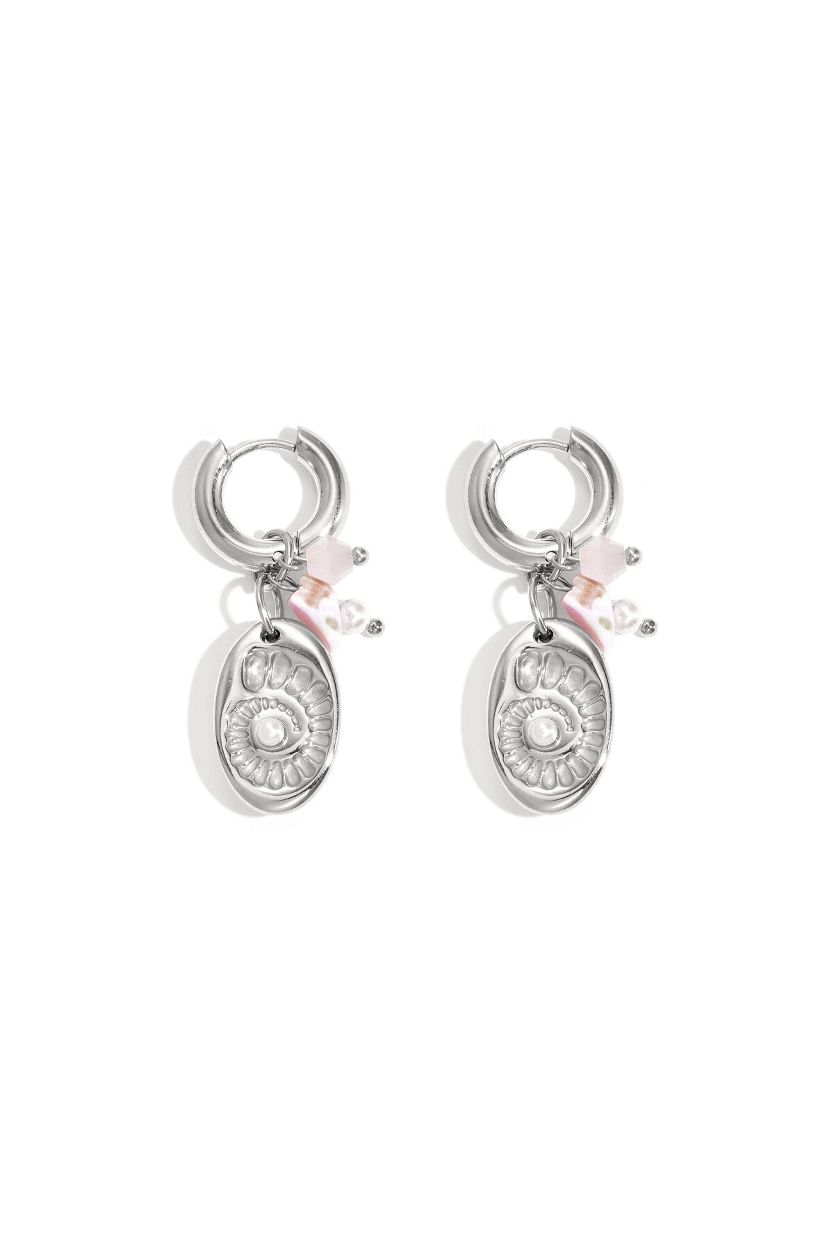 Earrings with beads and shell charm