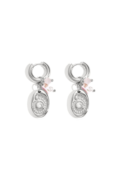 Earrings with beads and shell charm