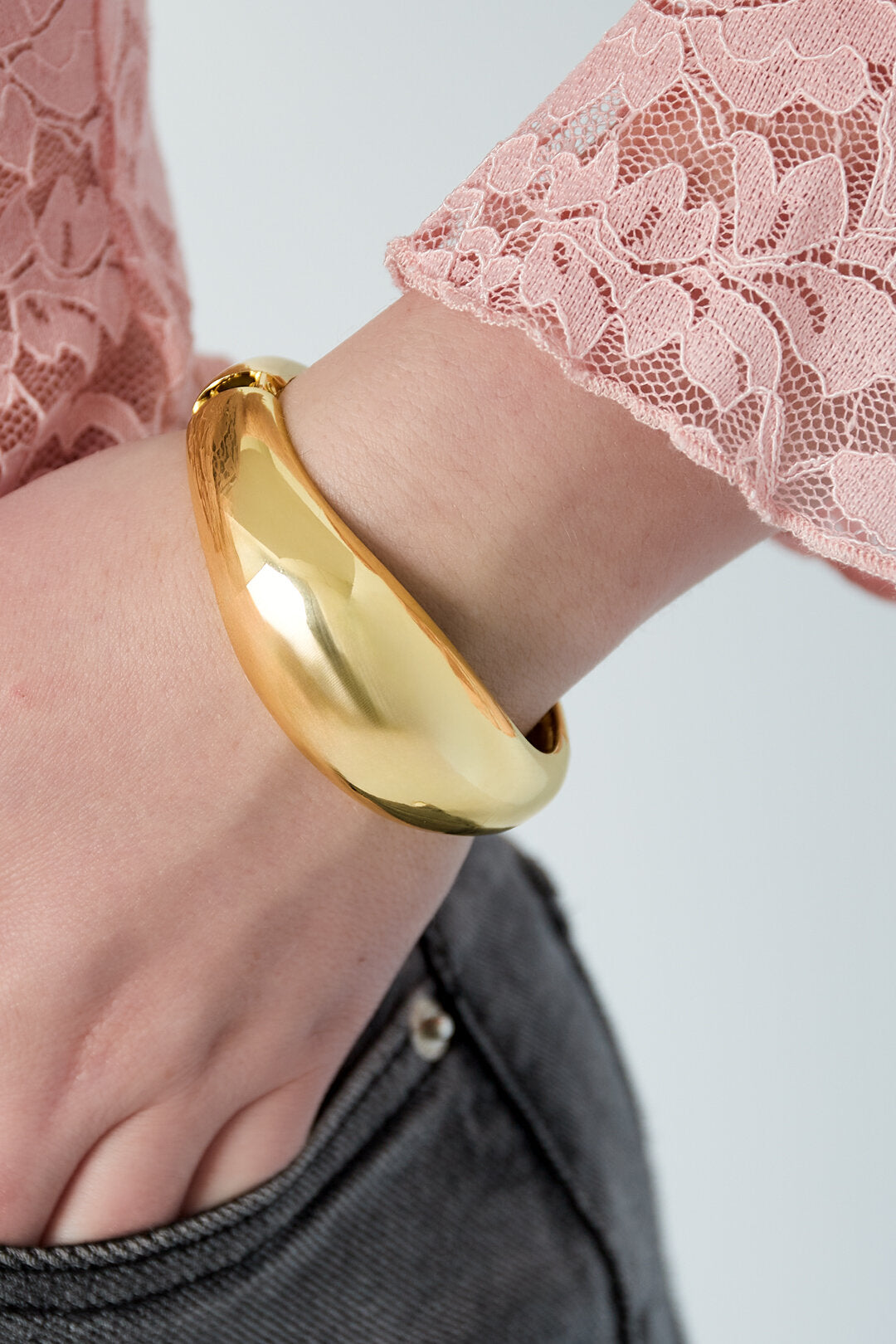 Thick Bangle