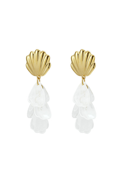 Shell earrings with mother of pearl