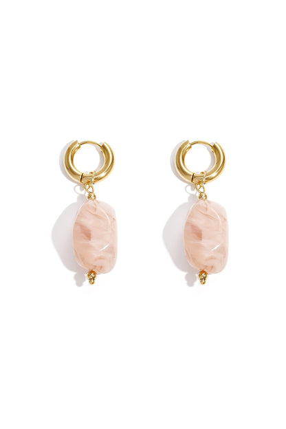 Earrings with organic beads