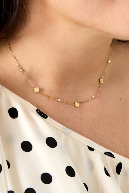 Necklace with clovers and round cubic zirconia stones